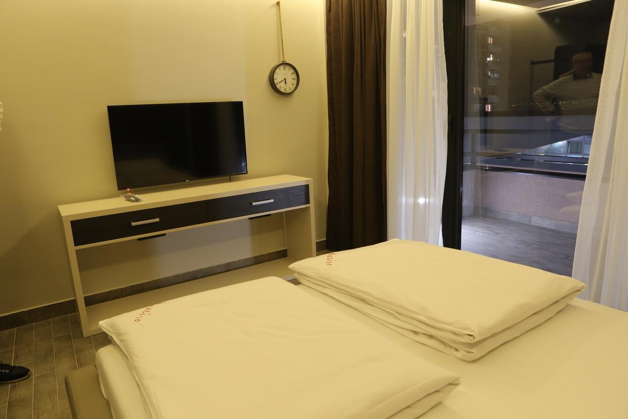 B&B Narciso Smederevska Palanka エクステリア 写真